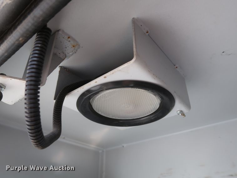 image for item GS9839 2009 GMC C5500 service truck with crane