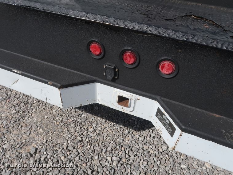 image for item GS9839 2009 GMC C5500 service truck with crane