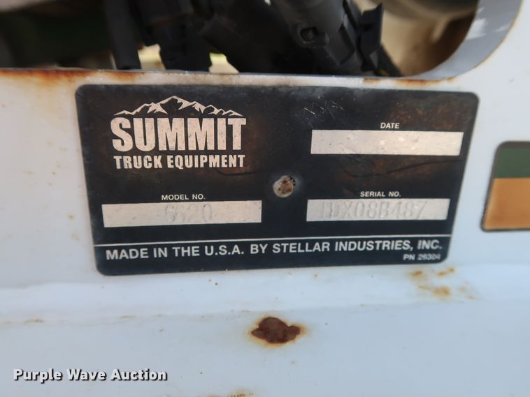 image for item GS9839 2009 GMC C5500 service truck with crane