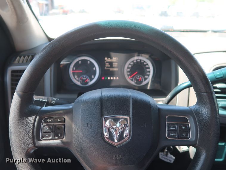 image for item GS9845 2014 Dodge Ram 5500HD bucket truck