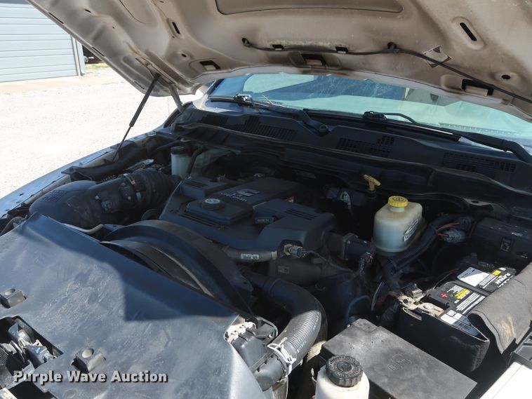 image for item GS9845 2014 Dodge Ram 5500HD bucket truck