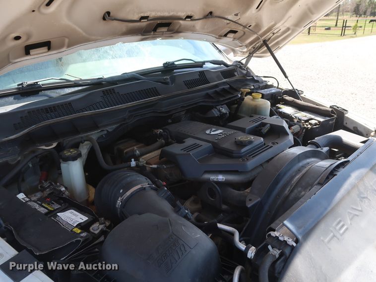 image for item GS9845 2014 Dodge Ram 5500HD bucket truck