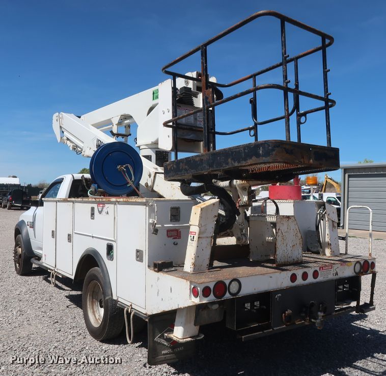 image for item GS9845 2014 Dodge Ram 5500HD bucket truck