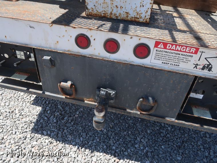 image for item GS9845 2014 Dodge Ram 5500HD bucket truck