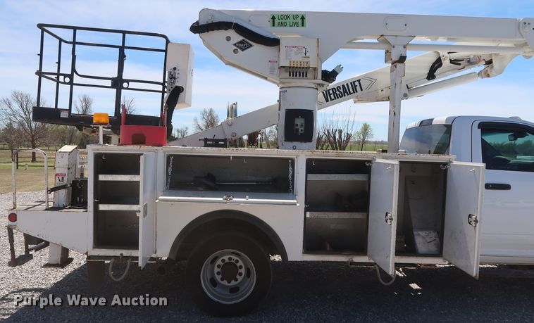 image for item GS9845 2014 Dodge Ram 5500HD bucket truck