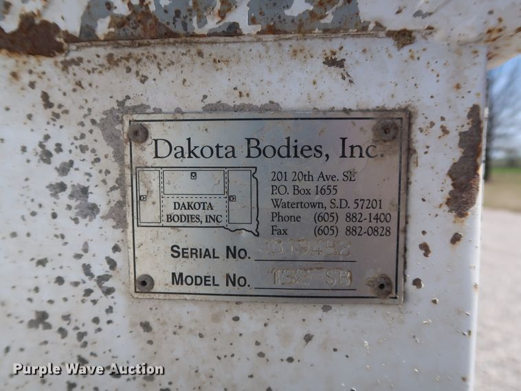 image for item GS9845 2014 Dodge Ram 5500HD bucket truck