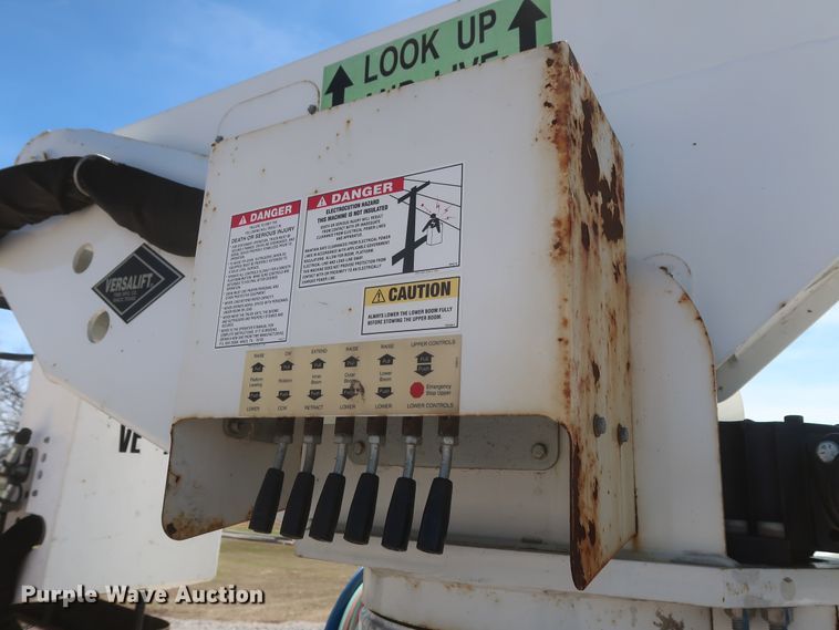 image for item GS9845 2014 Dodge Ram 5500HD bucket truck