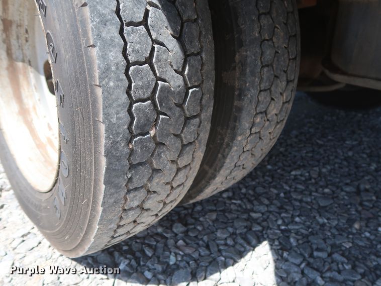 image for item GS9845 2014 Dodge Ram 5500HD bucket truck