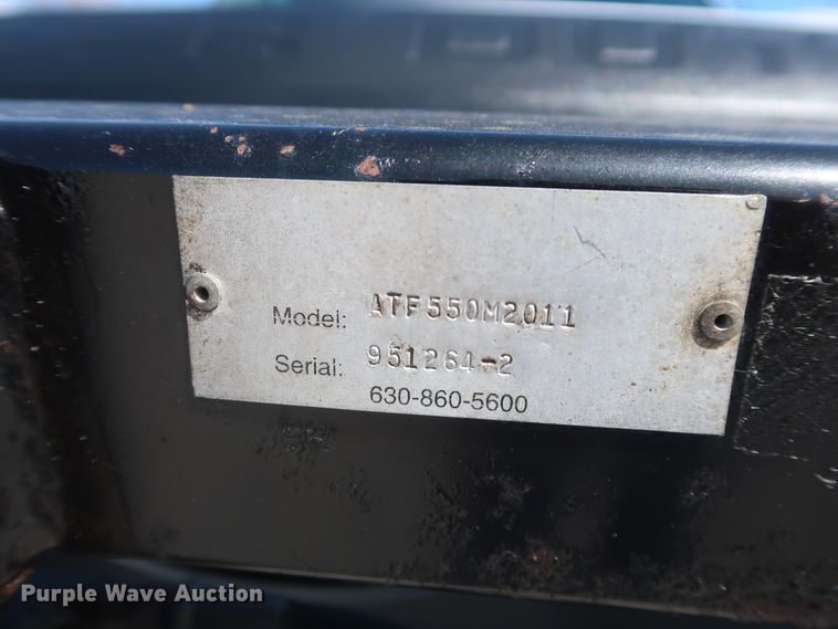 image for item GS9846 2013 Ford F550 Super Duty XL Crew Cab utility bed truck with crane