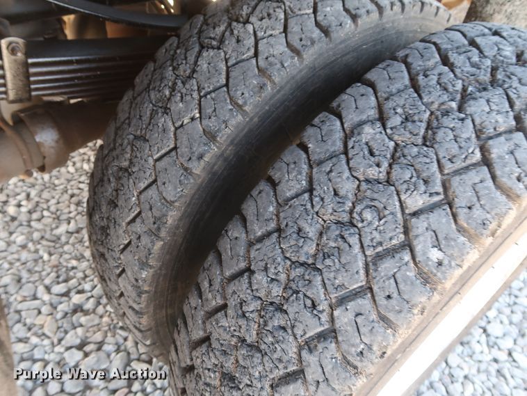 image for item GS9846 2013 Ford F550 Super Duty XL Crew Cab utility bed truck with crane