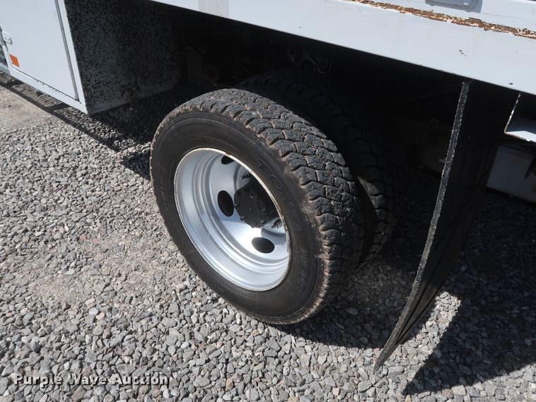 image for item GS9846 2013 Ford F550 Super Duty XL Crew Cab utility bed truck with crane