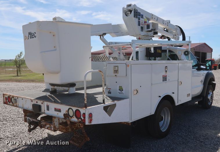 image for item GS9848 2012 Ford F550 Super Duty XL bucket truck