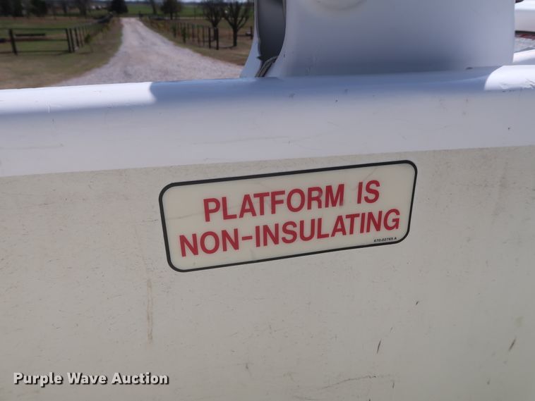 image for item GS9848 2012 Ford F550 Super Duty XL bucket truck