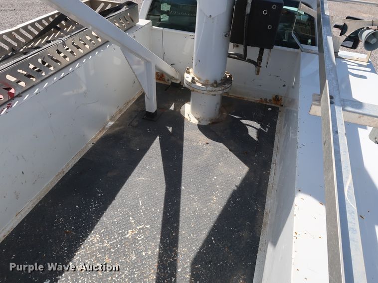 image for item GS9848 2012 Ford F550 Super Duty XL bucket truck