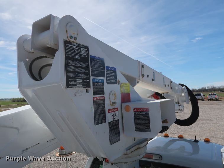 image for item GS9848 2012 Ford F550 Super Duty XL bucket truck