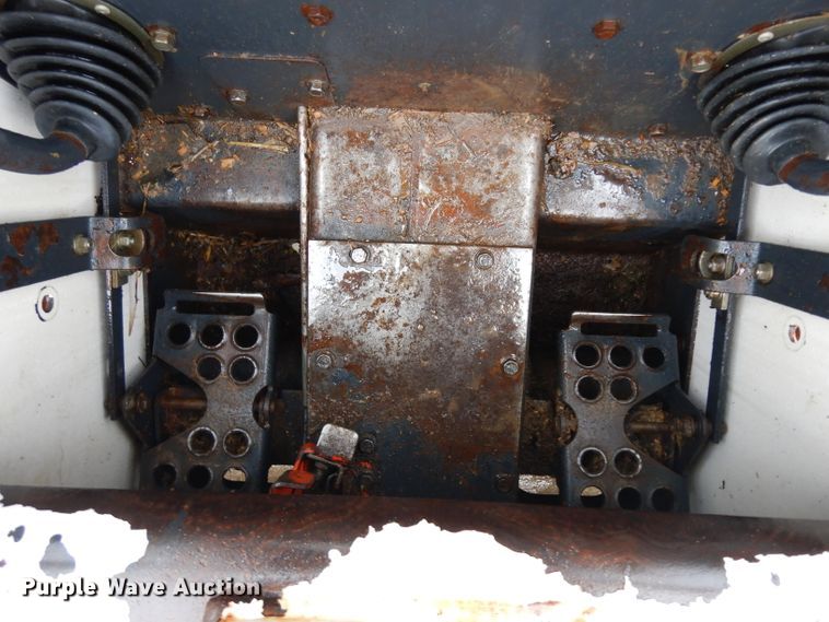 image for item GX9989 1995 Bobcat 753  skid steer loader