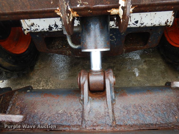 image for item GX9989 1995 Bobcat 753  skid steer loader