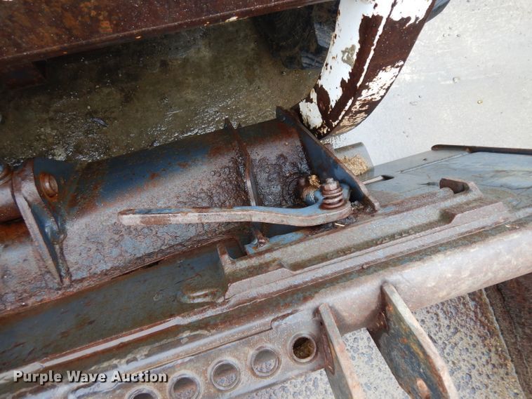 image for item GX9989 1995 Bobcat 753  skid steer loader