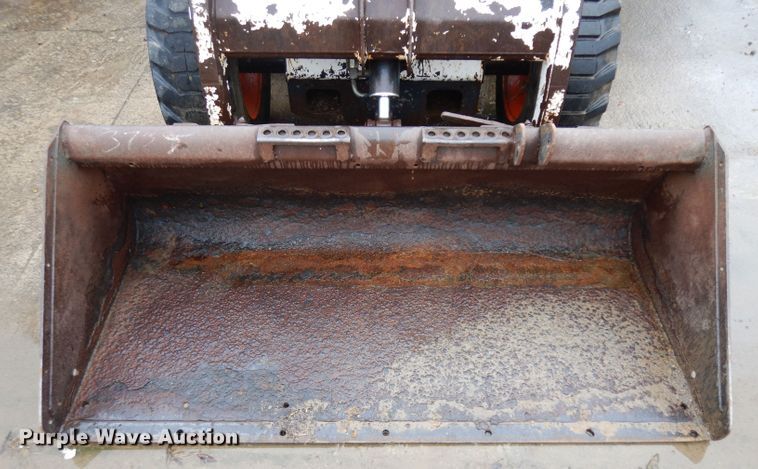 image for item GX9989 1995 Bobcat 753  skid steer loader