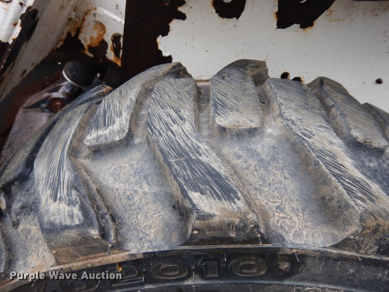 image for item GX9989 1995 Bobcat 753  skid steer loader