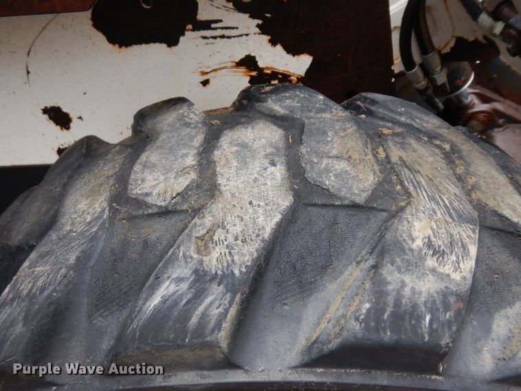 image for item GX9989 1995 Bobcat 753  skid steer loader