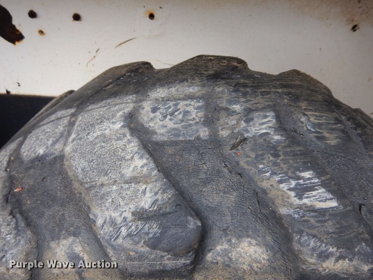 image for item GX9989 1995 Bobcat 753  skid steer loader