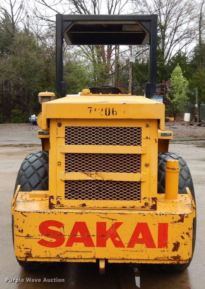 image for item GX9990 Sakai SV70D single drum vibratory roller