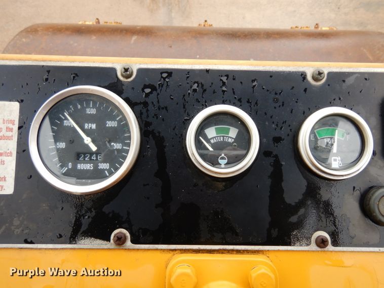 image for item GX9990 Sakai SV70D single drum vibratory roller