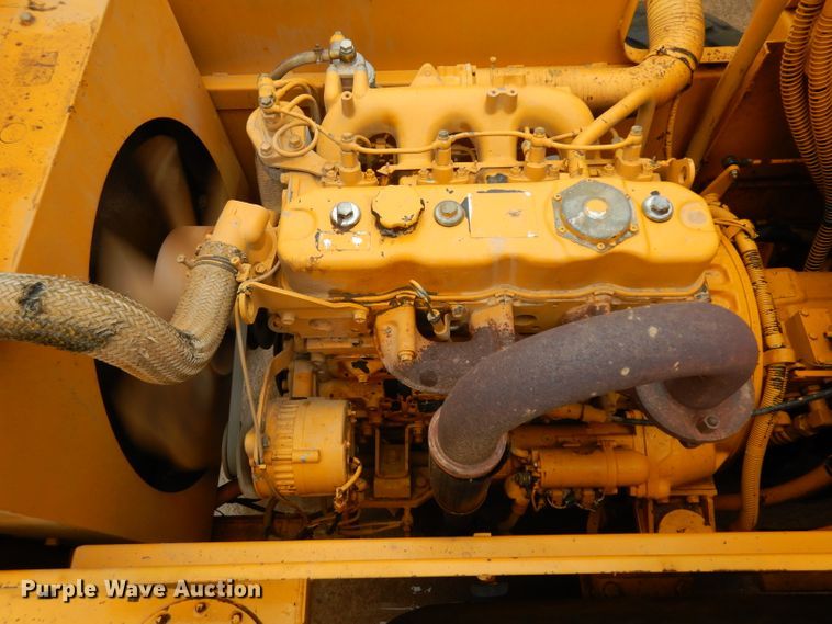 image for item GX9990 Sakai SV70D single drum vibratory roller