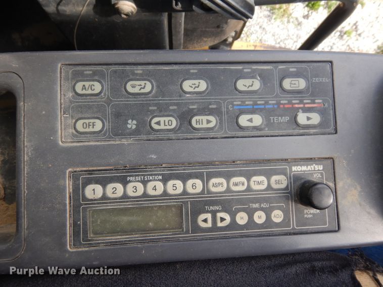 image for item GY9007 2006 Komatsu PC138USLC excavator