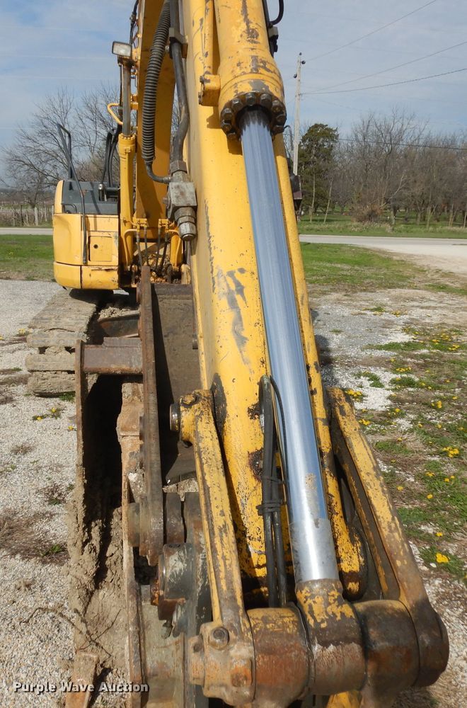 image for item GY9007 2006 Komatsu PC138USLC excavator