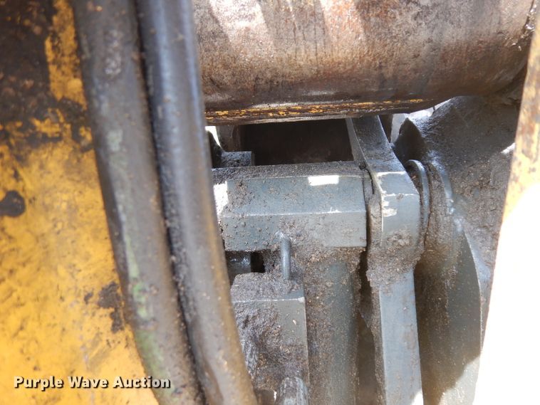 image for item GY9007 2006 Komatsu PC138USLC excavator