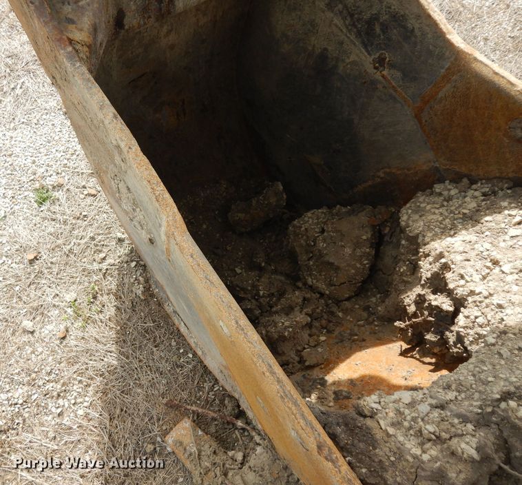 image for item GY9007 2006 Komatsu PC138USLC excavator