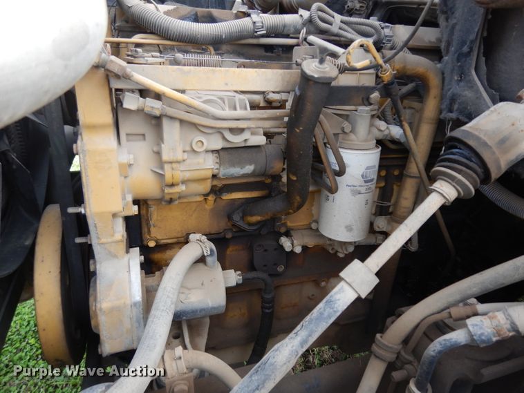 image for item GY9008 1994 GMC TopKick utility truck