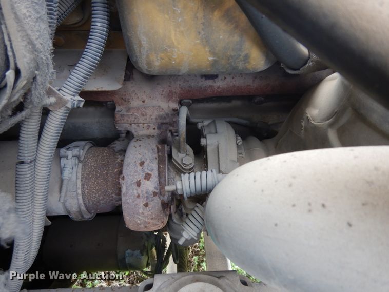 image for item GY9008 1994 GMC TopKick utility truck