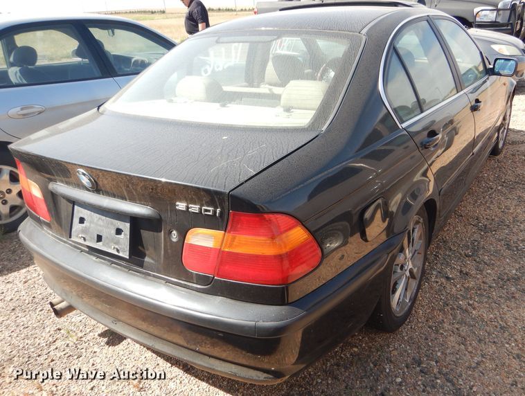 image for item DD4462 2002 BMW 330i