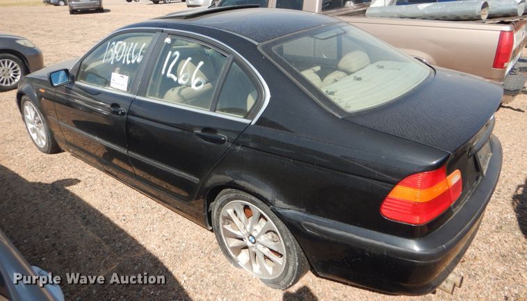 image for item DD4462 2002 BMW 330i