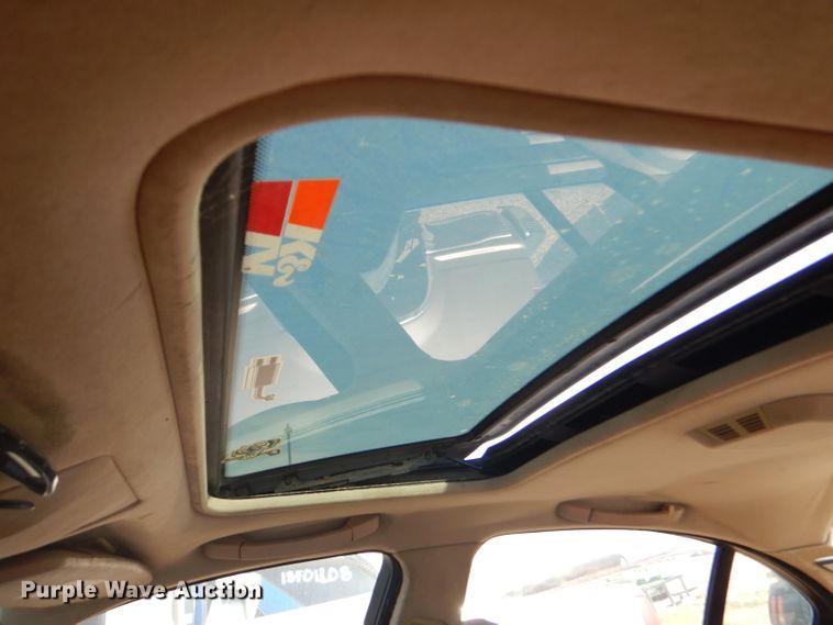 image for item DD4462 2002 BMW 330i