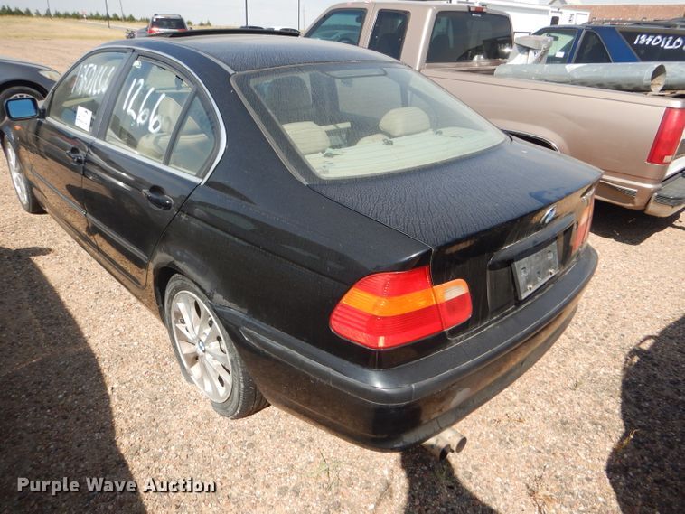 image for item DD4462 2002 BMW 330i