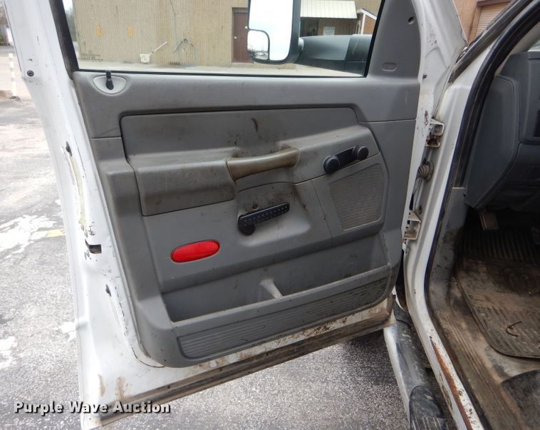 image for item DF3039 2009 Dodge Ram 5500HD Quad Cab dump truck