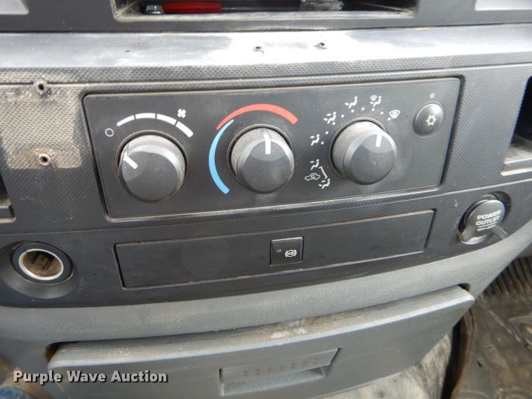 image for item DF3039 2009 Dodge Ram 5500HD Quad Cab dump truck