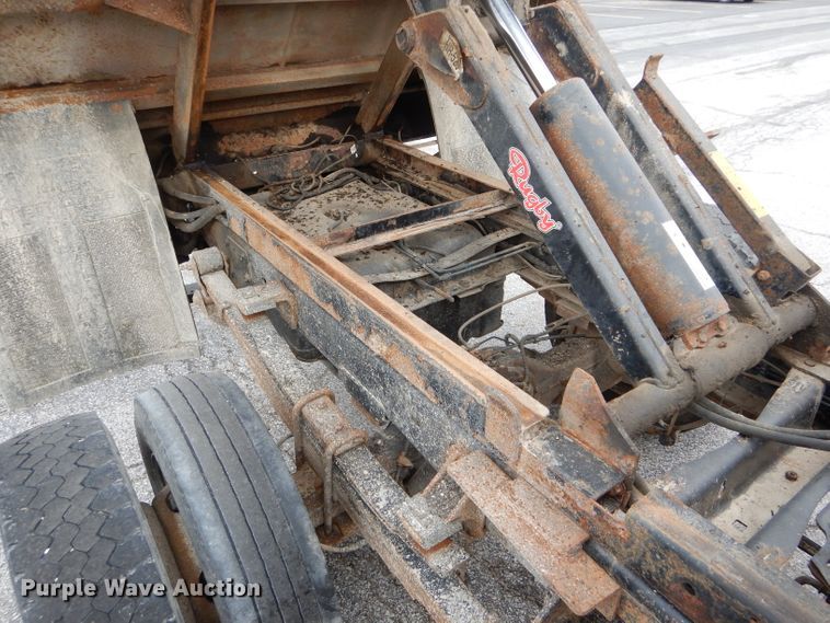 image for item DF3039 2009 Dodge Ram 5500HD Quad Cab dump truck