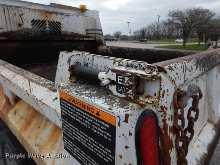 image for item DF3039 2009 Dodge Ram 5500HD Quad Cab dump truck