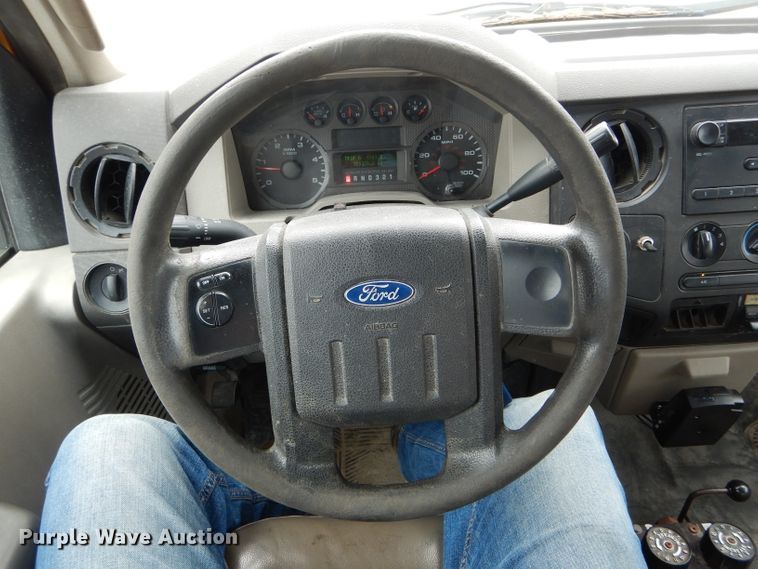 image for item DF3040 2008 Ford F550 Super Duty XL Crew Cab dump flatbed truck