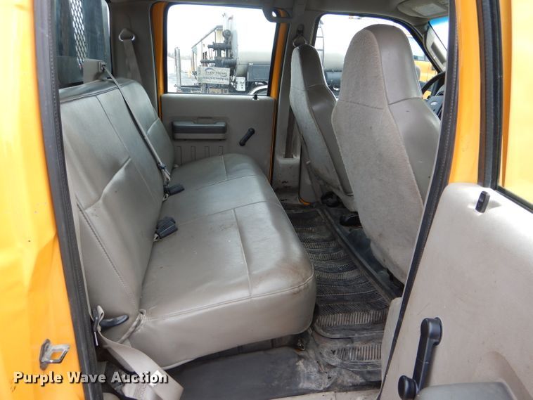 image for item DF3040 2008 Ford F550 Super Duty XL Crew Cab dump flatbed truck