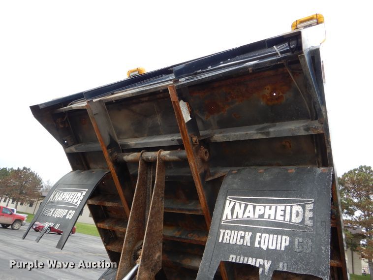 image for item DF3040 2008 Ford F550 Super Duty XL Crew Cab dump flatbed truck