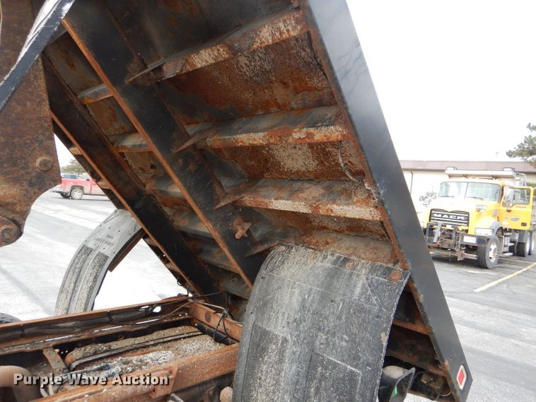 image for item DF3040 2008 Ford F550 Super Duty XL Crew Cab dump flatbed truck