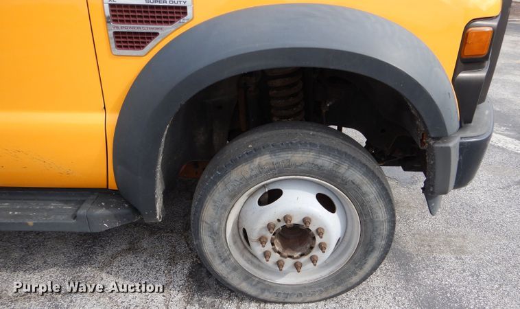 image for item DF3040 2008 Ford F550 Super Duty XL Crew Cab dump flatbed truck