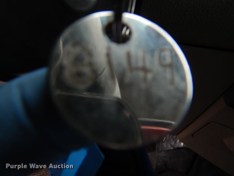 image for item DF3040 2008 Ford F550 Super Duty XL Crew Cab dump flatbed truck