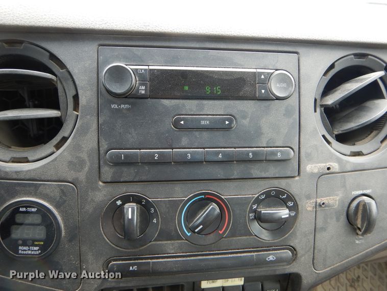 image for item DF3041 2008 Ford F450 Super Duty XL Crew Cab dump flatbed truck